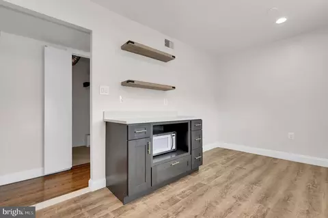 11514 Bucknell Dr #202, Silver Spring, MD 20902 photo 8