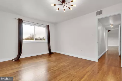 11514 Bucknell Dr #202, Silver Spring, MD 20902 photo 13