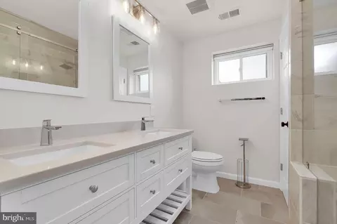 11514 Bucknell Dr #202, Silver Spring, MD 20902 photo 24