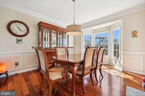 Dining - 19507 Conlon Ct, Poolesville, MD 20837 photo 1 of 3