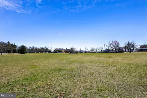 Other - 19507 Conlon Ct, Poolesville, MD 20837 photo 25 of 27