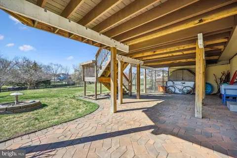 Exterior - 19507 Conlon Ct, Poolesville, MD 20837 photo 11 of 16