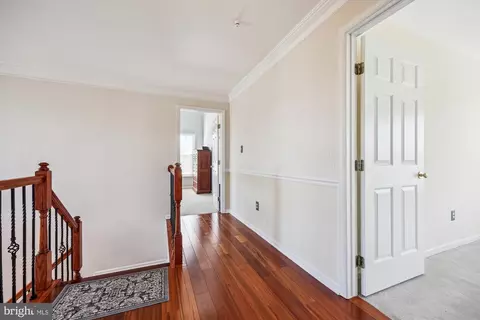 Entry Way - 19507 Conlon Ct, Poolesville, MD 20837 photo 4 of 5