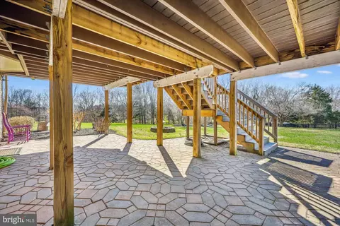 Exterior - 19507 Conlon Ct, Poolesville, MD 20837 photo 10 of 16