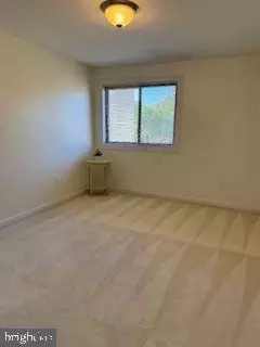 10860 Bucknell Dr #301, Silver Spring, MD 20902 photo 18