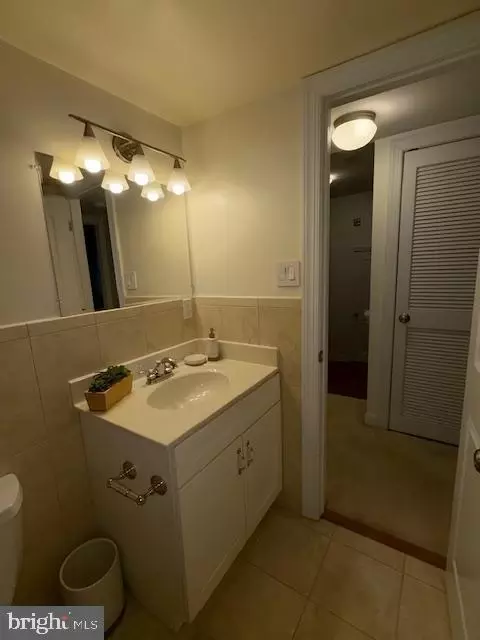 10860 Bucknell Dr #301, Silver Spring, MD 20902 photo 19