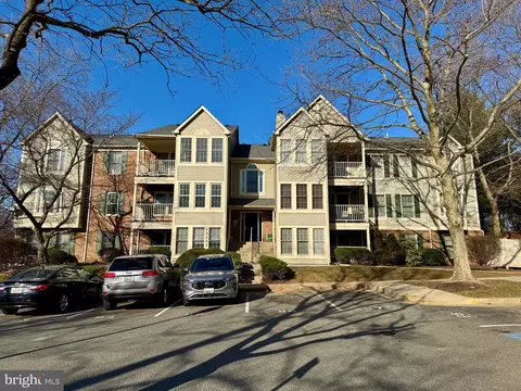 13113 Briarcliff Ter #1-110, Germantown, MD 20874