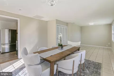 9939 Cottrell Ter, Silver Spring, MD 20903 photo 10
