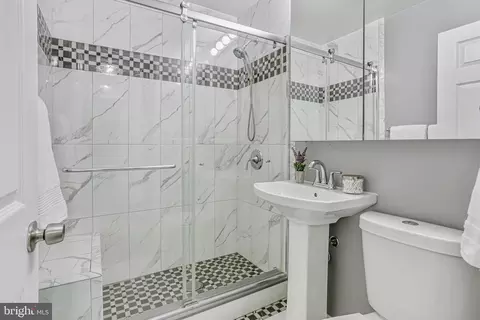 9939 Cottrell Ter, Silver Spring, MD 20903 photo 22