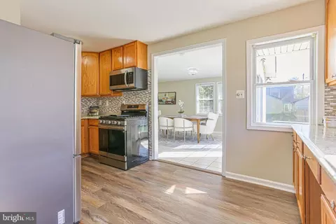 9939 Cottrell Ter, Silver Spring, MD 20903 photo 8