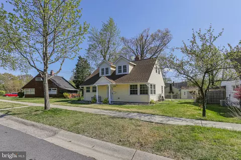 9939 Cottrell Ter, Silver Spring, MD 20903 photo 2