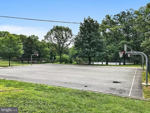 Exterior - 1710 Westchester Dr, Silver Spring, MD 20902 photo 6 of 11