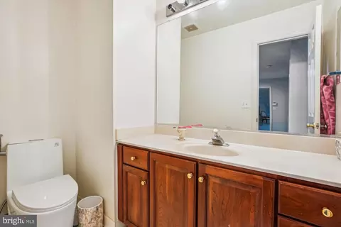 Bath - 1710 Westchester Dr, Silver Spring, MD 20902 photo 1 of 4