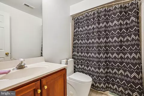 Bath - 1710 Westchester Dr, Silver Spring, MD 20902 photo 4 of 4