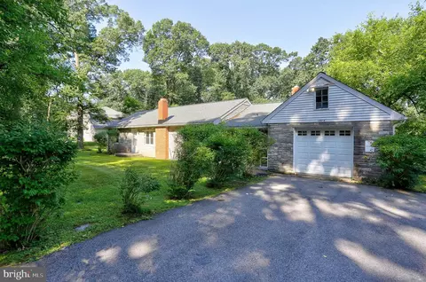 13914 Crest Hill Ln, Silver Spring, MD 20905