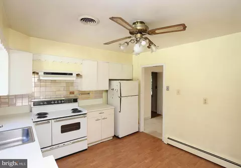 13914 Crest Hill Ln, Silver Spring, MD 20905 photo 14