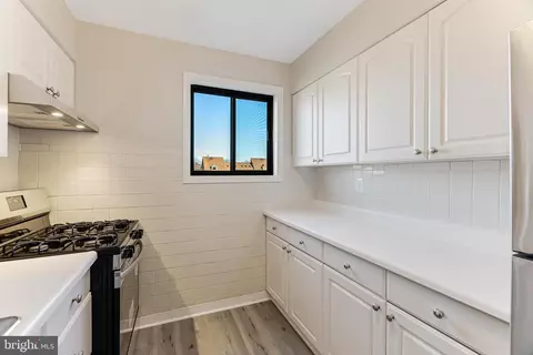 11507 Amherst Ave #202, Silver Spring, MD 20902 photo 3