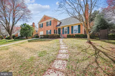 6904 Old Stage, North Bethesda, MD 20852