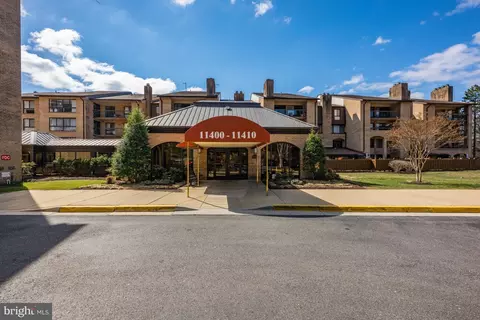 11400 Strand Dr #R-310, Rockville, MD 20852