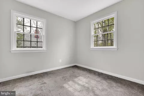 Bedroom - 1708 E West Hwy #1708, Silver Spring, MD 20910 photo 2 of 2