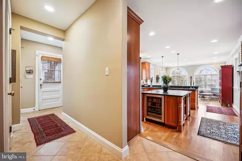 Entry Way - 9014 Fairview Rd, Silver Spring, MD 20910 photo 6 of 17