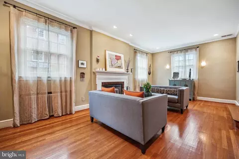 Living - 9014 Fairview Rd, Silver Spring, MD 20910 photo 3 of 5