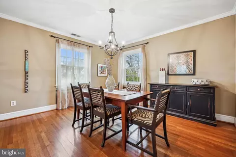 Dining - 9014 Fairview Rd, Silver Spring, MD 20910 photo 1 of 3