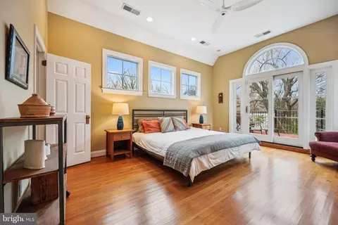 Bedroom - 9014 Fairview Rd, Silver Spring, MD 20910 photo 1 of 8