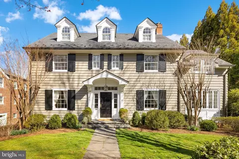 33 W Lenox St, Chevy Chase, MD 20815