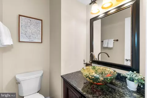 Bath - 122 Hamilton Ave, Silver Spring, MD 20901 photo 1 of 5