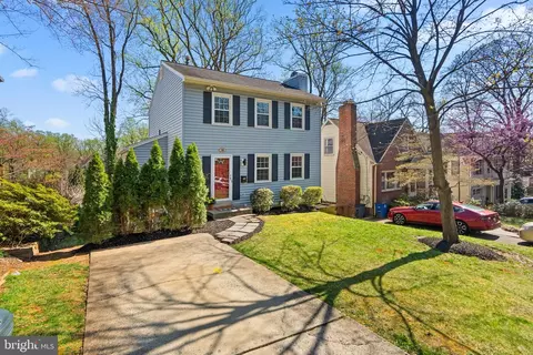 Exterior - 122 Hamilton Ave, Silver Spring, MD 20901 photo 2 of 10