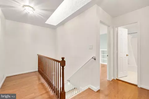 Entry Way - 1 Winterset Ct, Potomac, MD 20854 photo 2 of 4