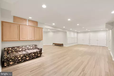 Living - 1 Winterset Ct, Potomac, MD 20854 photo 9 of 9