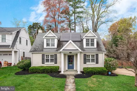 4403 Edgefield Rd, Kensington, MD 20895