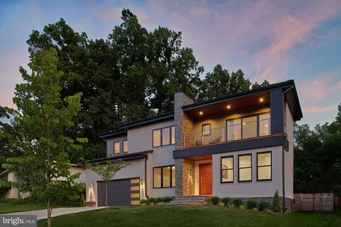 5600 Huntington Pkwy, Bethesda, MD 20814