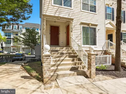 11312 King George Dr #4, Wheaton, MD 20902 photo 3