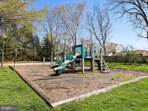 11312 King George Dr #4, Wheaton, MD 20902 photo 27