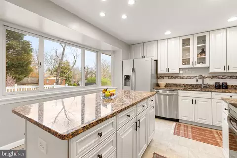 2407 Harmon Rd, Silver Spring, MD 20902 photo 11