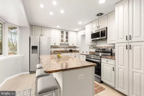 2407 Harmon Rd, Silver Spring, MD 20902 photo 10