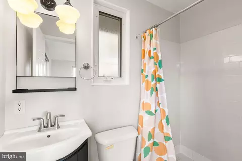 2407 Harmon Rd, Silver Spring, MD 20902 photo 28