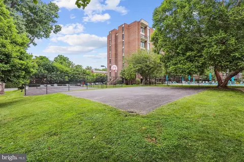 Exterior - 9907 Blundon Dr #5-301, Silver Spring, MD 20902 photo 9 of 24