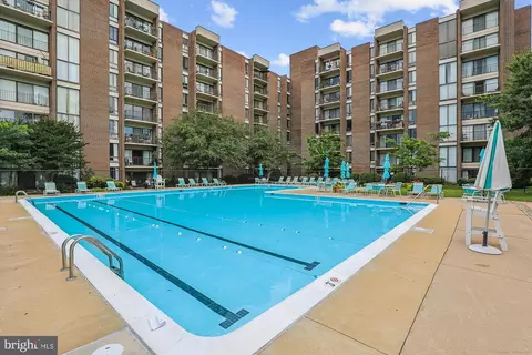 Exterior - 9907 Blundon Dr #5-301, Silver Spring, MD 20902 photo 5 of 24