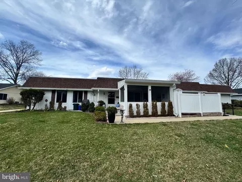 15016 Candover Ct #277-A, Silver Spring, MD 20906 photo 2