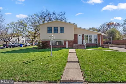 13131 Holdridge Rd, Silver Spring, MD 20906