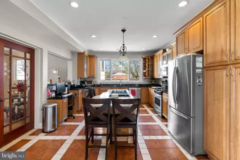 Kitchen - 13131 Holdridge Rd, Silver Spring, MD 20906 photo 2 of 7