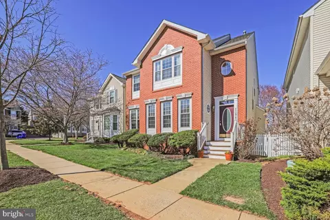 13943 Coachmans Cir, Germantown, MD 20874