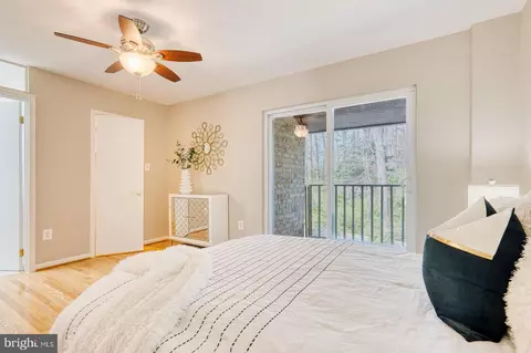9238 Three Oaks Dr, Silver Spring, MD 20901 photo 18