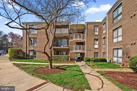 17817 Buehler Rd #95, Olney, MD 20832