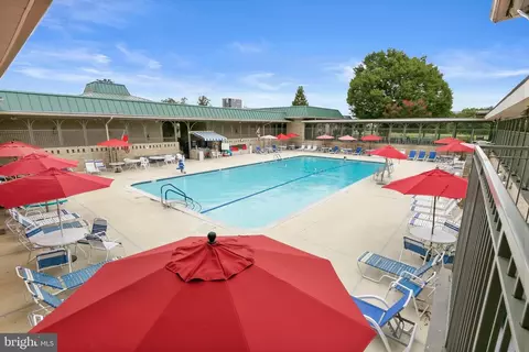 Exterior - 15101 Interlachen Dr #1-618, Silver Spring, MD 20906 photo 6 of 7