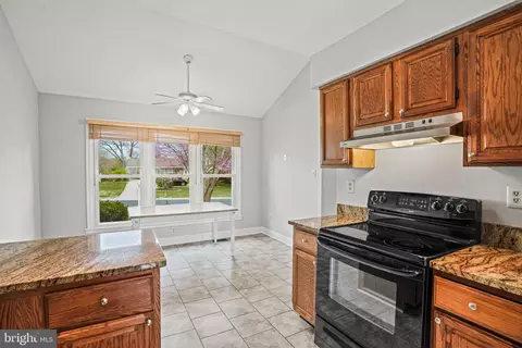 2913 Gracefield Rd, Silver Spring, MD 20904 photo 14